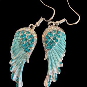 SALE!   Wings earrings NWOT